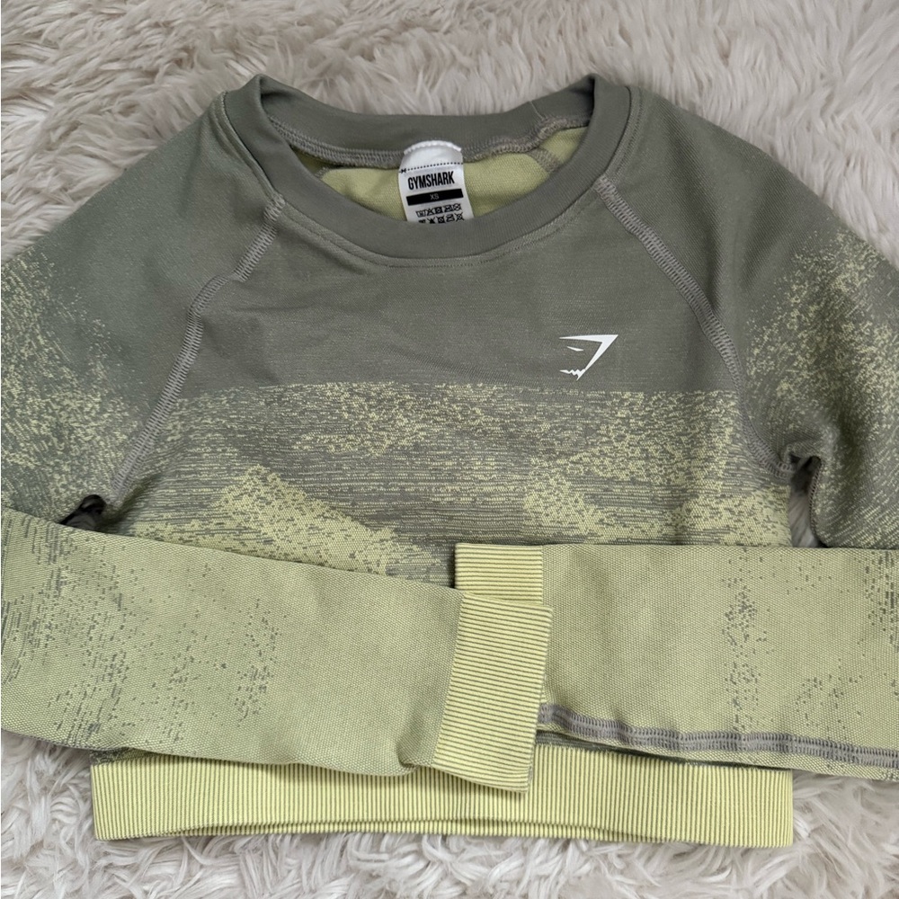 Gymshark Green and Yellow Sweatshirt
